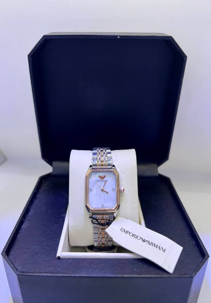Montre Emporio Armani pour femme AR11147